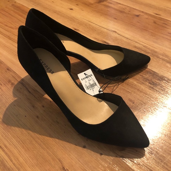 Express Black Pointed Toe D'orsay Pumps - Picture 3 of 6